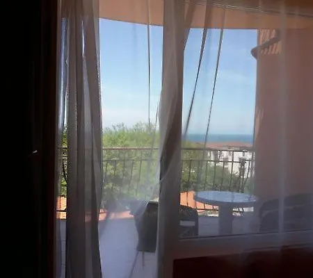 Denz Guest house